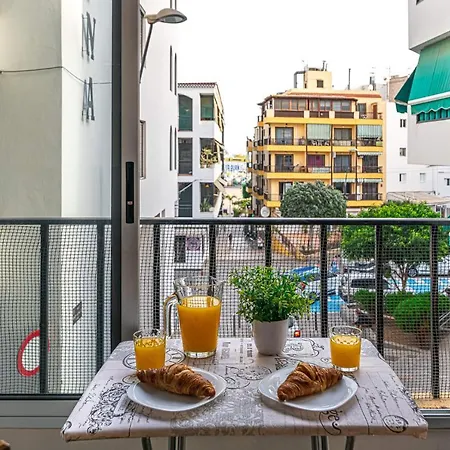 As De Casas - Edificio Lumar - Cristianos